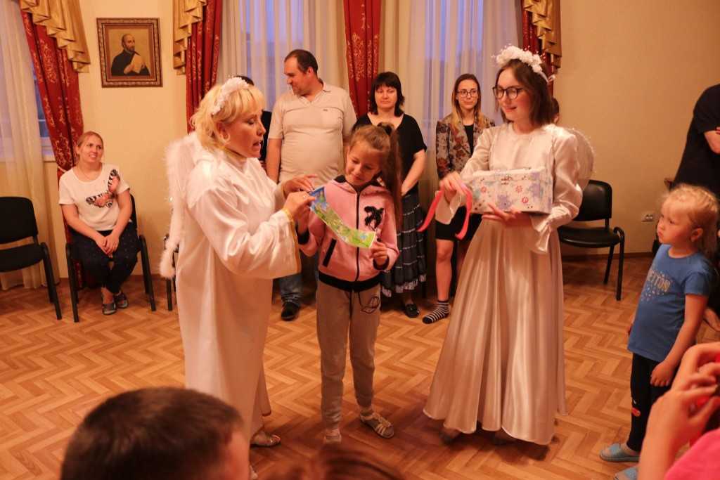 с 24 июня по 1 июля – «Семейные каникулы» в Новосибирске 76