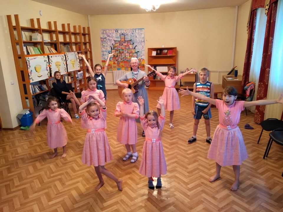 с 24 июня по 1 июля – «Семейные каникулы» в Новосибирске 35