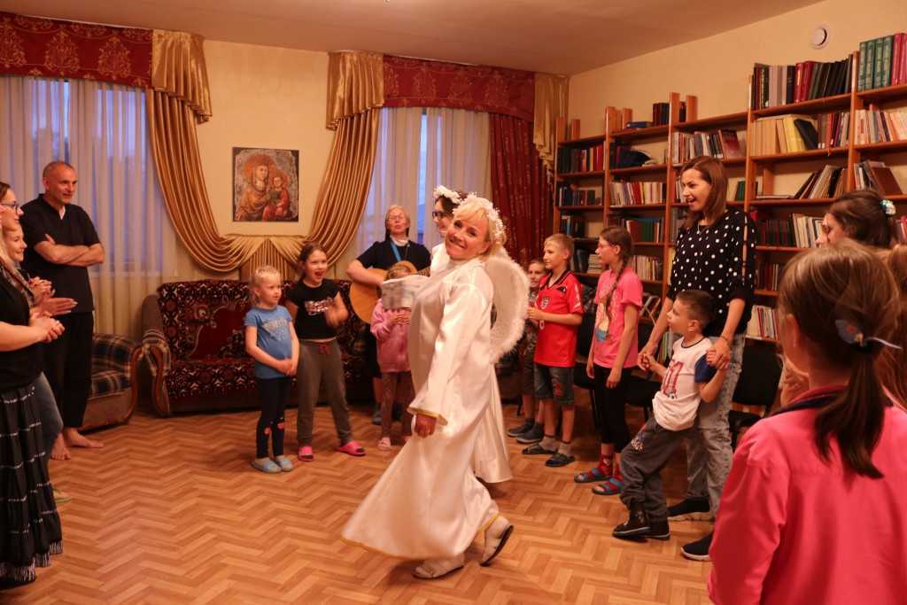 с 24 июня по 1 июля – «Семейные каникулы» в Новосибирске 66