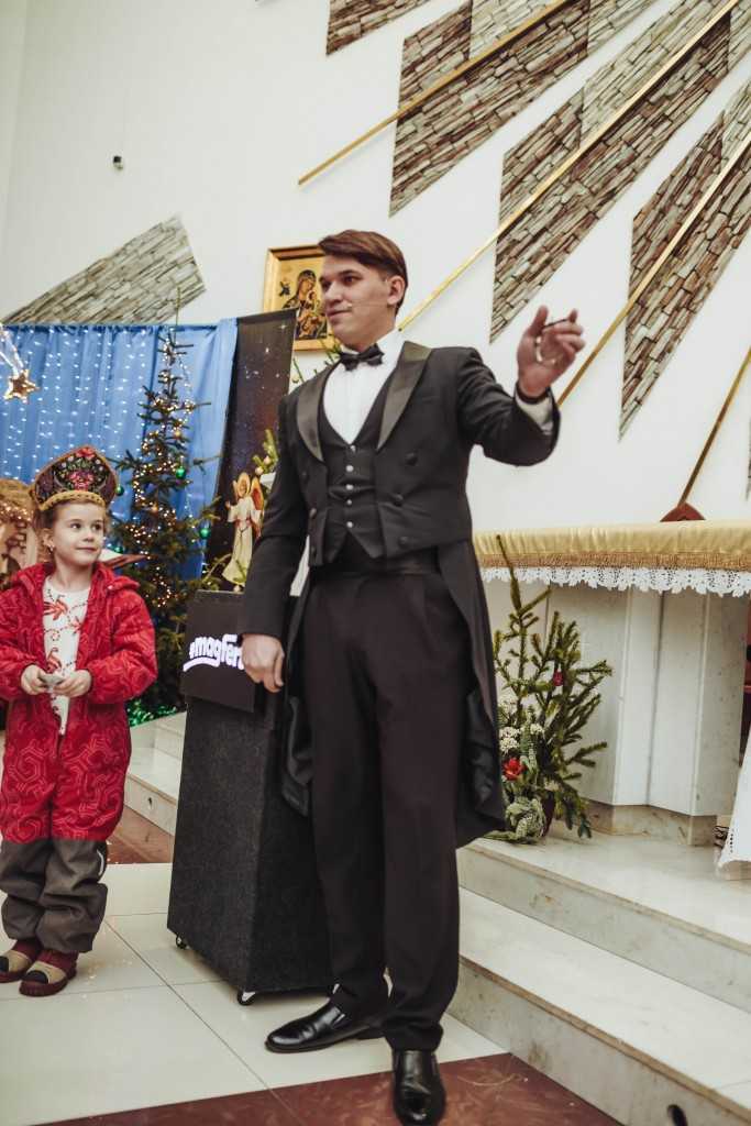 11 января прошел Рождественский тёплый семейный Фестиваль "Светильник". 57