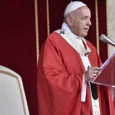 В торжество Пятидесятницы Папа Франциск возглавил Мессу