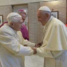 Папа: пожилые люди – это настоящее и будущее Церкви