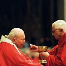 Бенедикт XVI: Божье милосердие в жизни Папы Войтылы