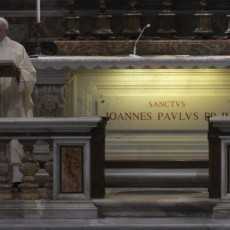Папа: Иоанн Павел II – человек молитвы, близости и справедливости